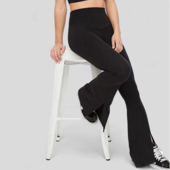 Aerie Offline Womens Fold Over Ribbed Flare Legging Small Black - Picture 1 of 16